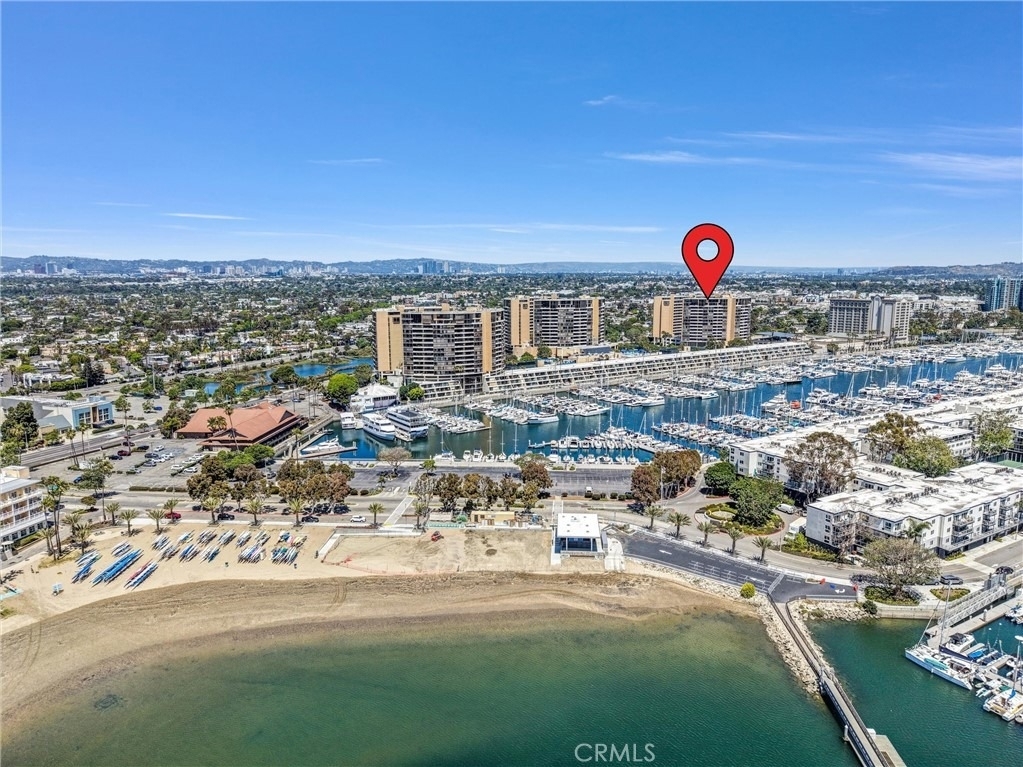 4337 Marina City Dr - Photo 42