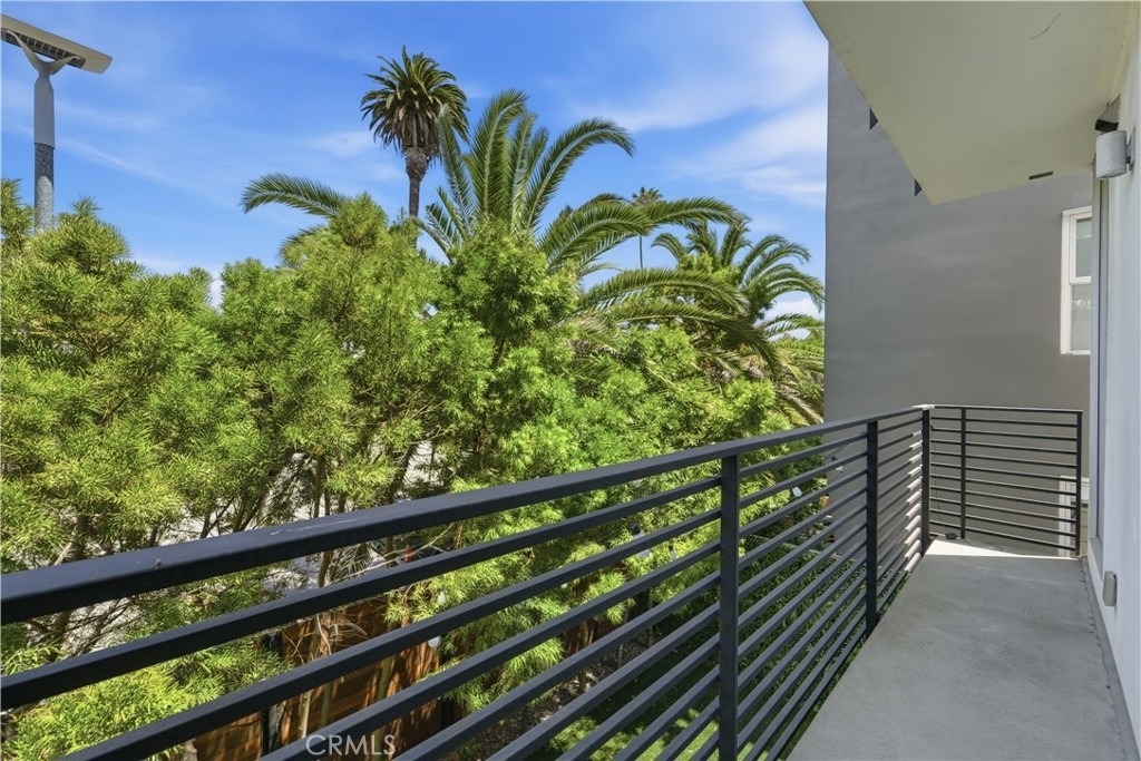 404 Grand Boulevard - Photo 8