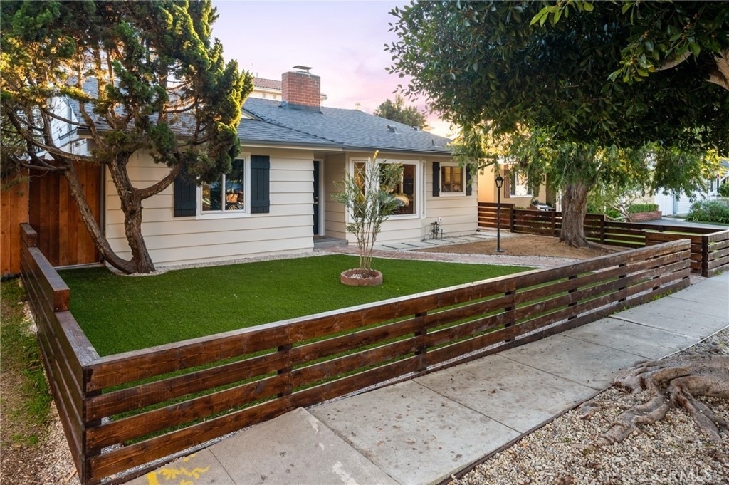 7424 W 85th Street - Photo 6