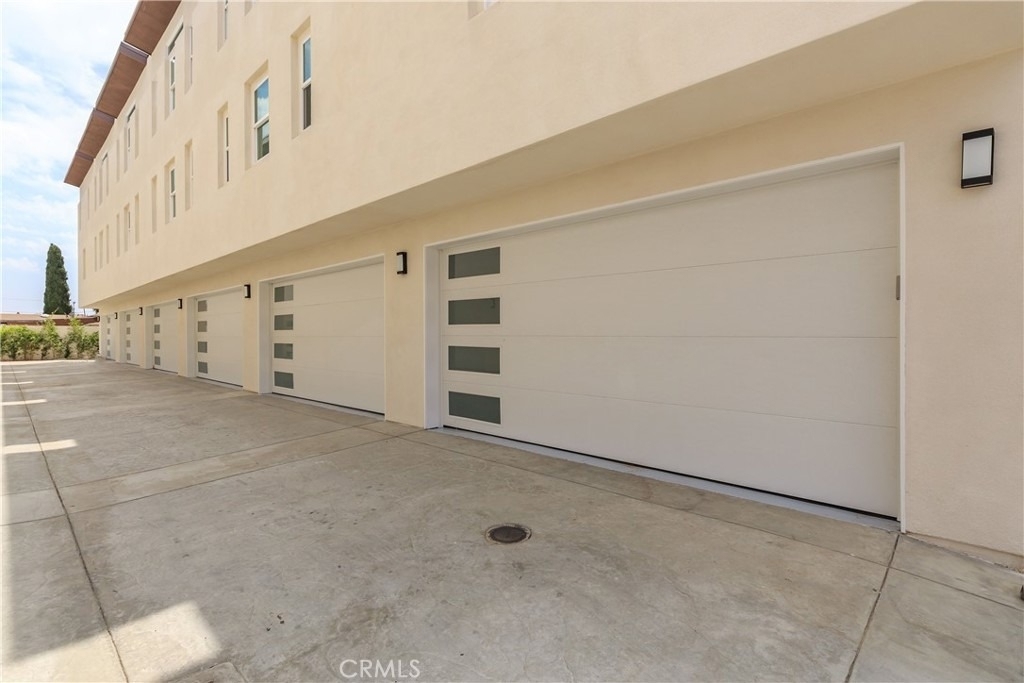 3857 W 139th Street - Photo 21