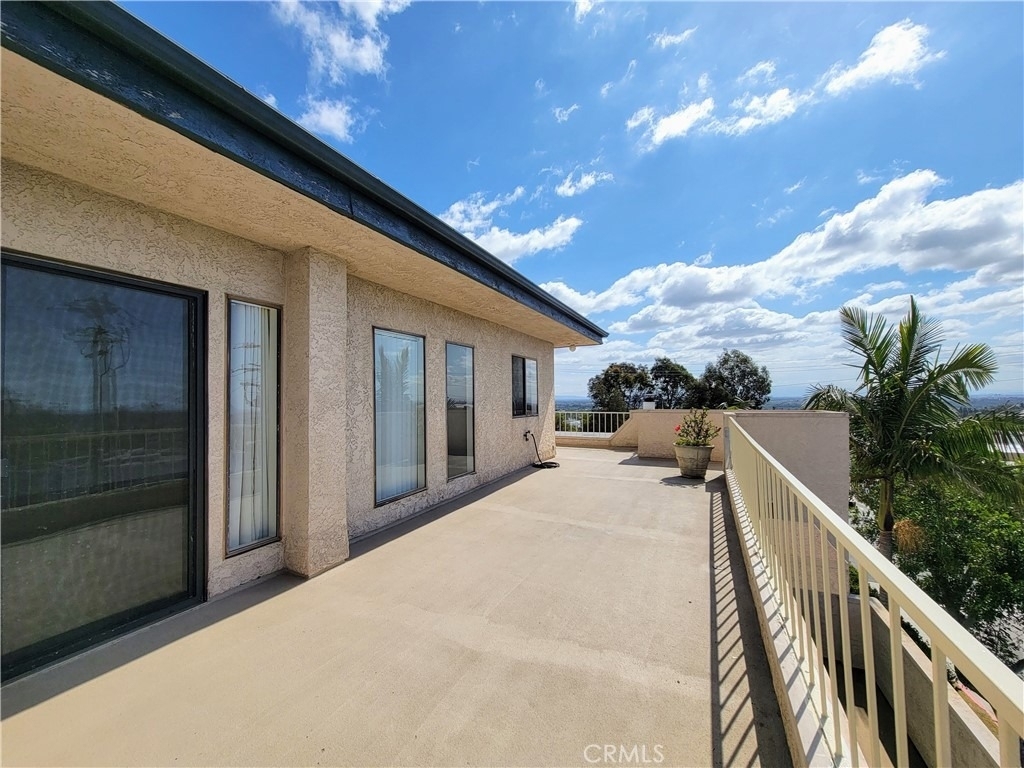 2755 E Hill Street - Photo 0
