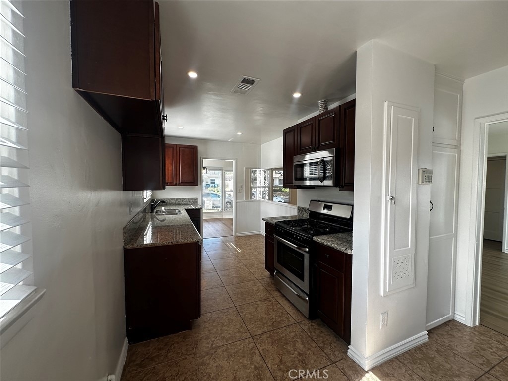 6108 Village Road - Photo 8