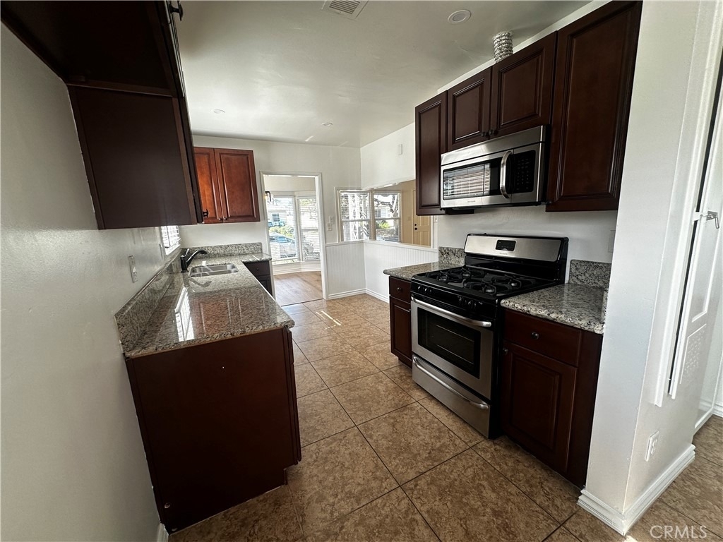 6108 Village Road - Photo 7