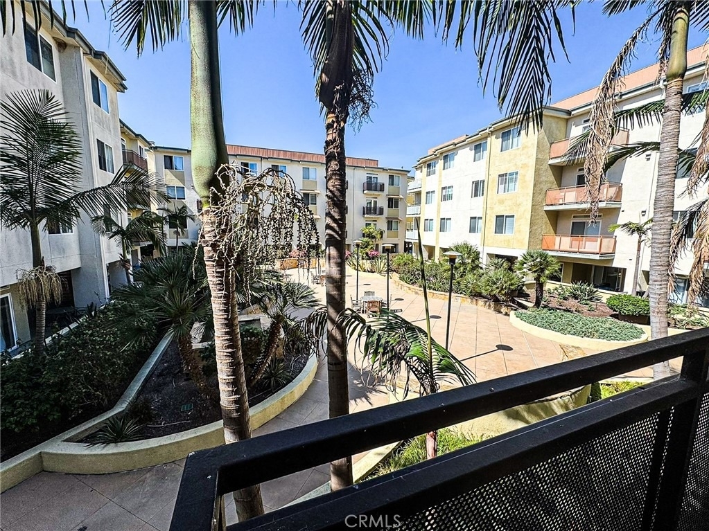 13200 Pacific Promenade - Photo 7