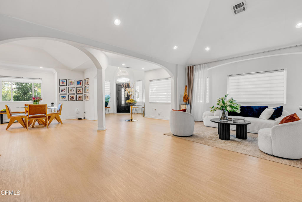 367 S Oak Avenue - Photo 5