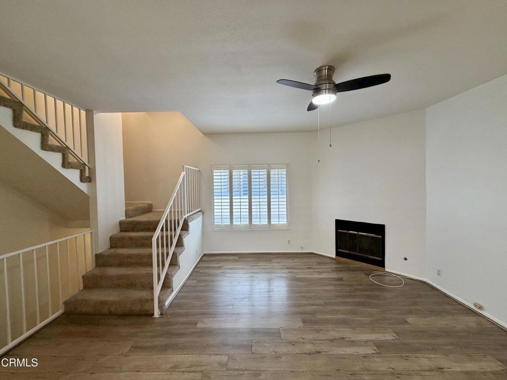 283 S Hudson - Photo 2