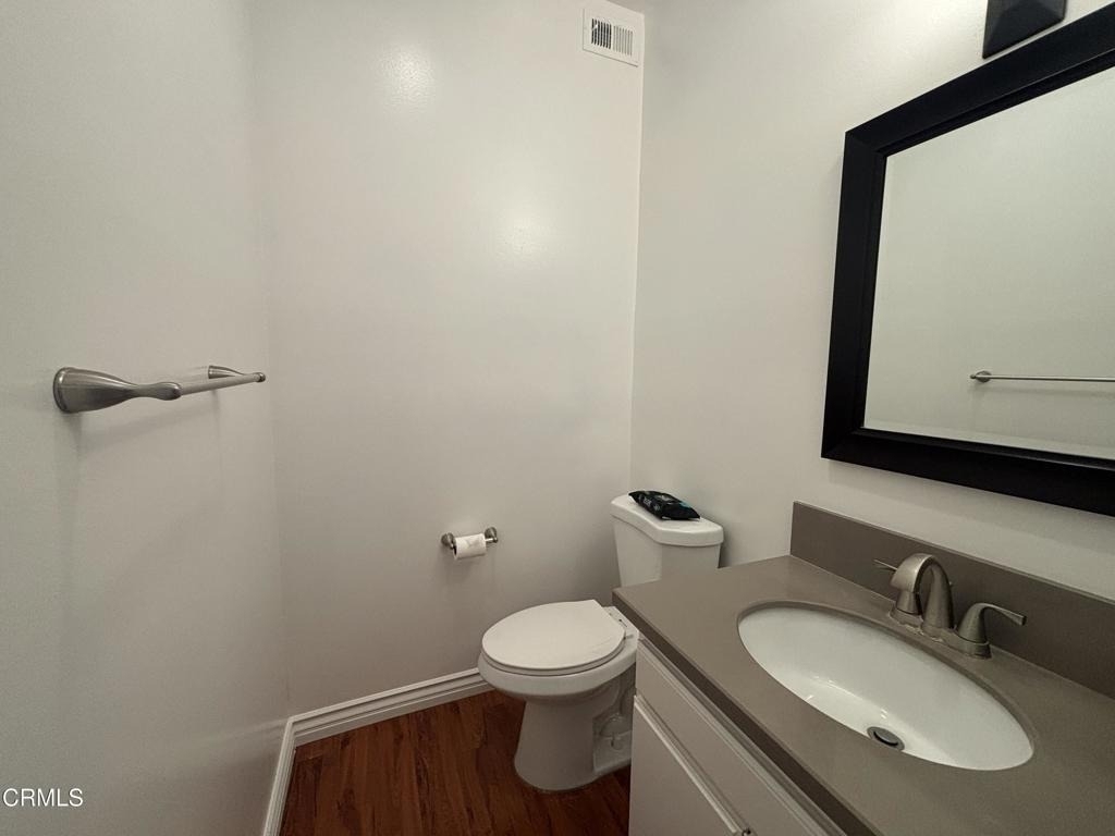 3200 Fairesta Street - Photo 8