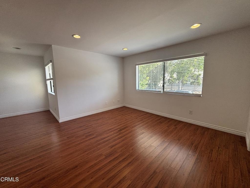 3200 Fairesta Street - Photo 9