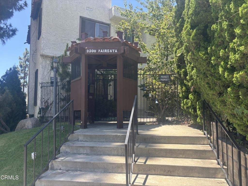 3200 Fairesta Street - Photo 33