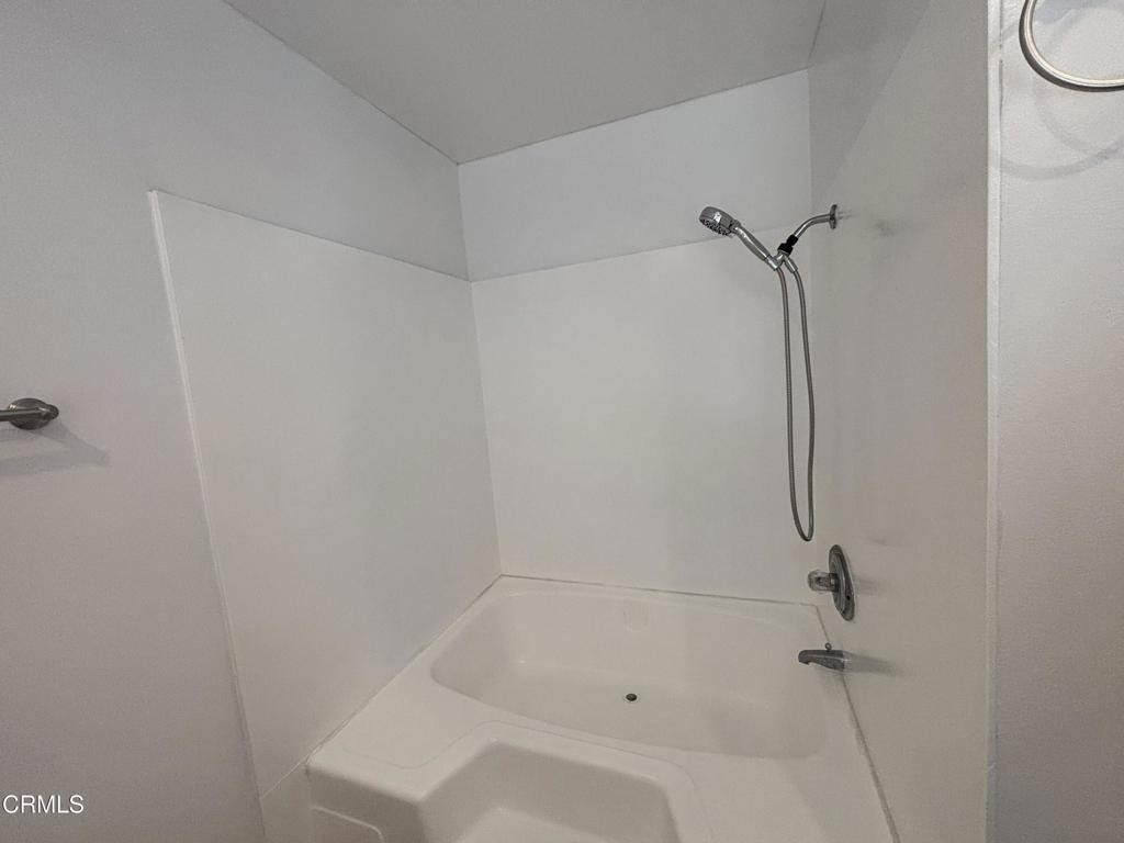3200 Fairesta Street - Photo 12