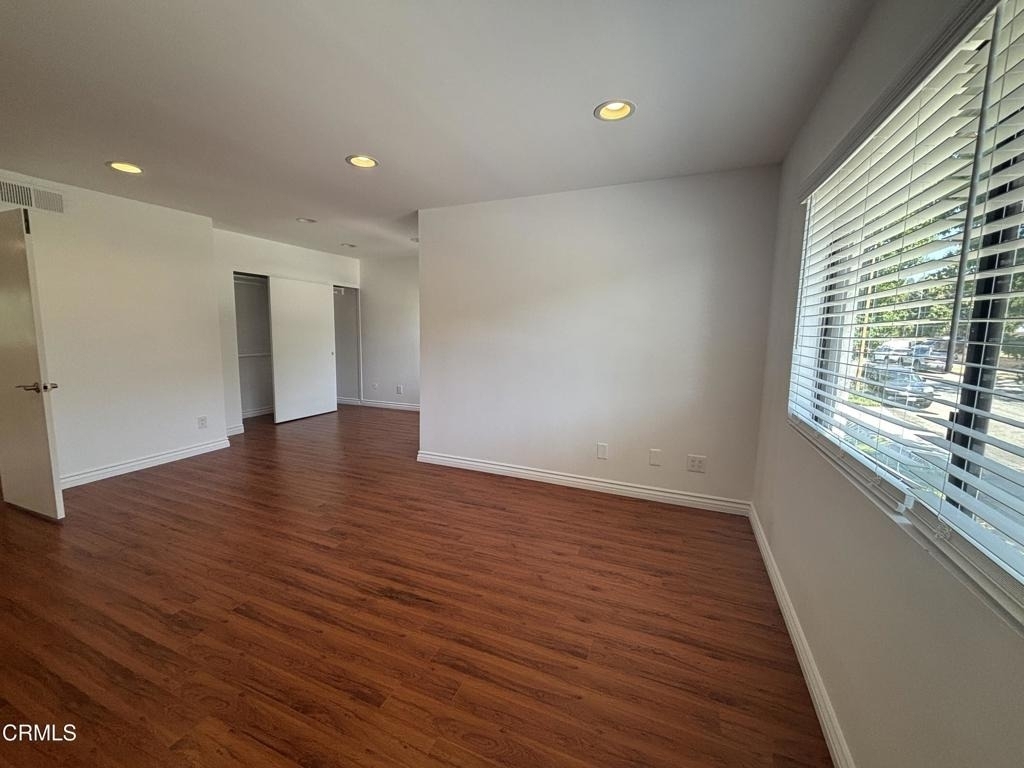 3200 Fairesta Street - Photo 10