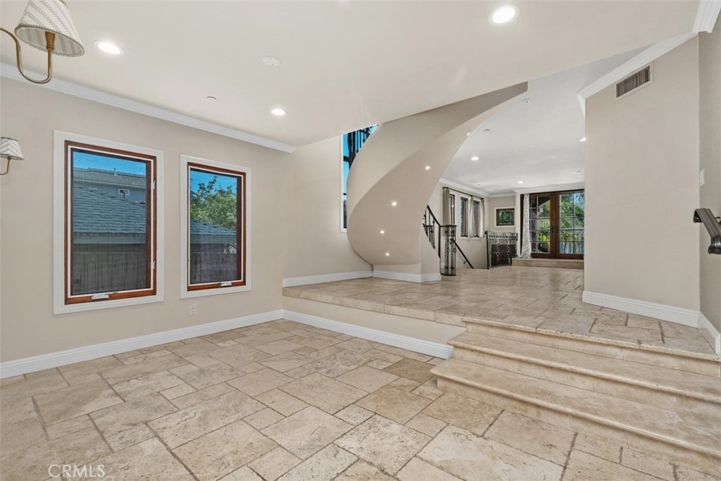 148 W Marquita - Photo 9