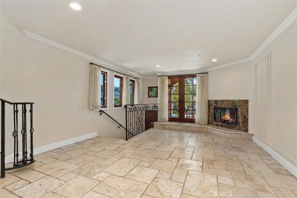 148 W Marquita - Photo 4