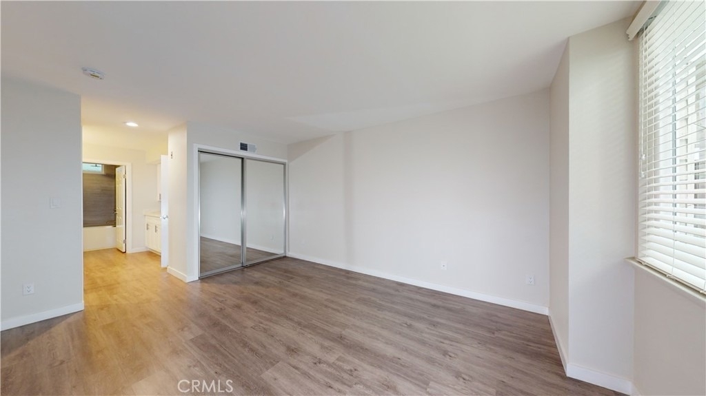 1247 Stoner Avenue - Photo 9