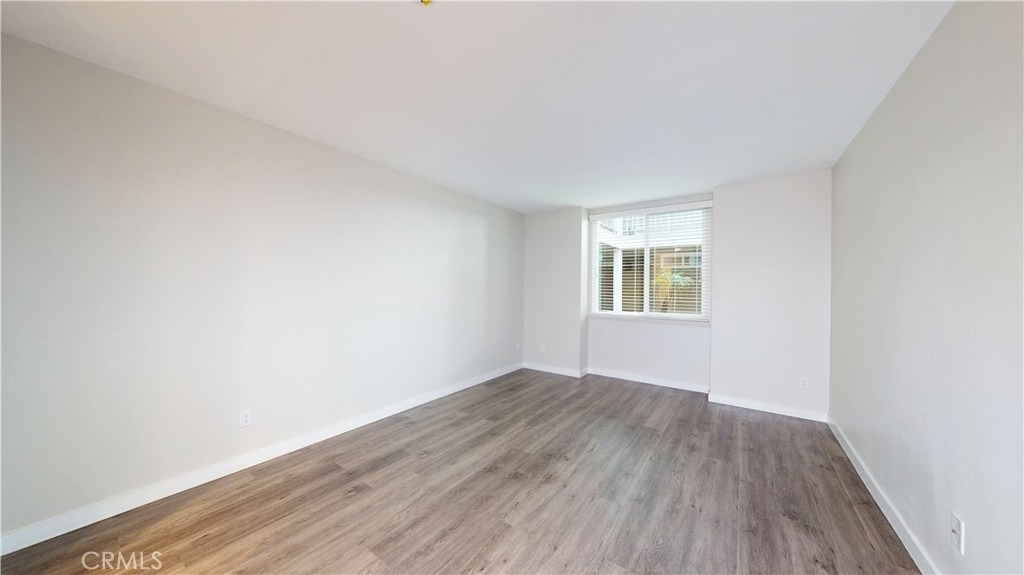1247 Stoner Avenue - Photo 10
