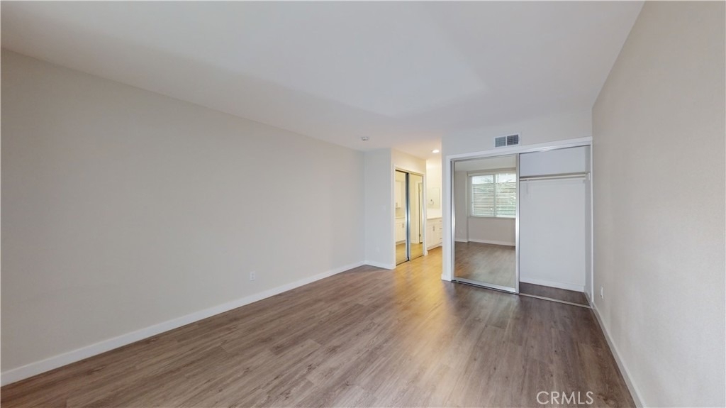 1247 Stoner Avenue - Photo 11