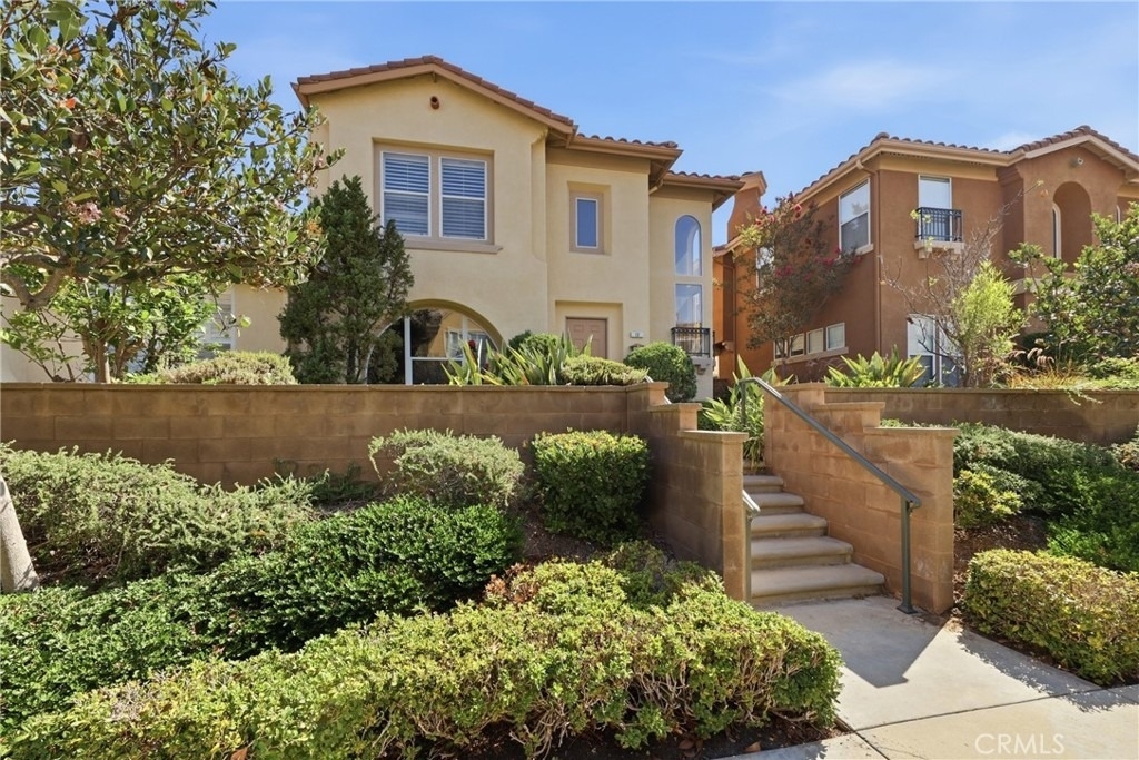 12 Atwater - Photo 1