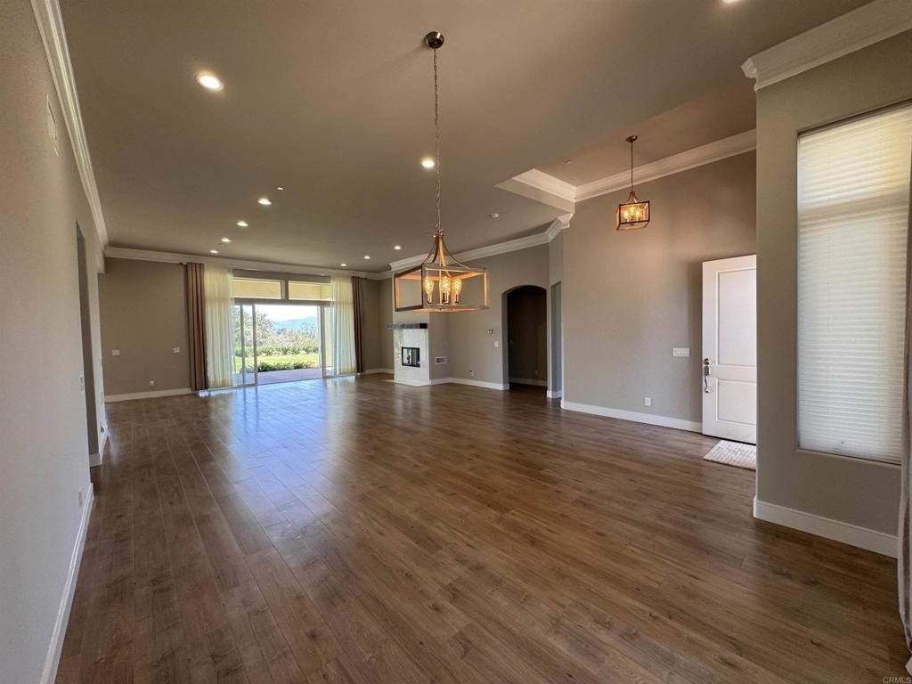 1011 Jimlojan - Photo 8