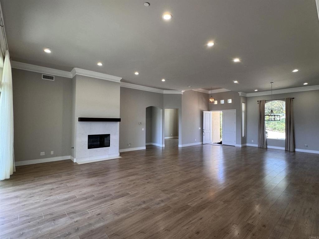 1011 Jimlojan - Photo 3