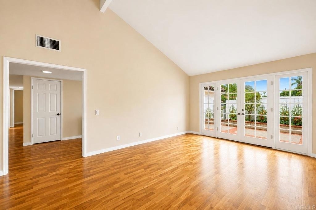 726 Santa Rufina Drive - Photo 7