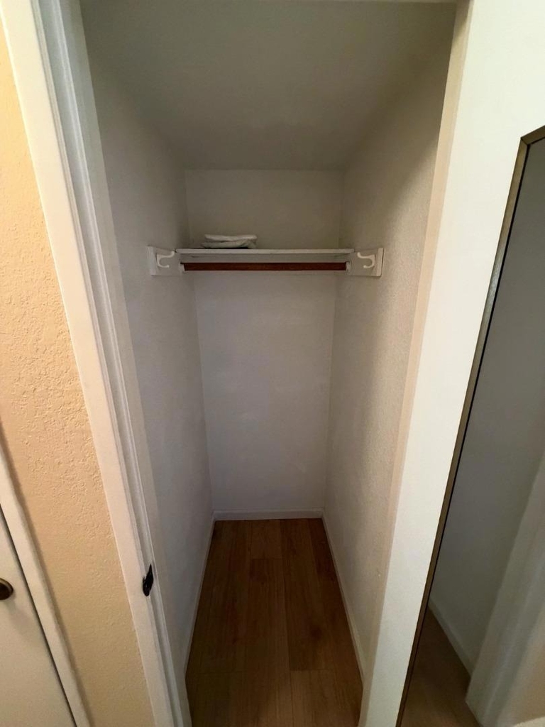 1662 Parkside Drive - Photo 16