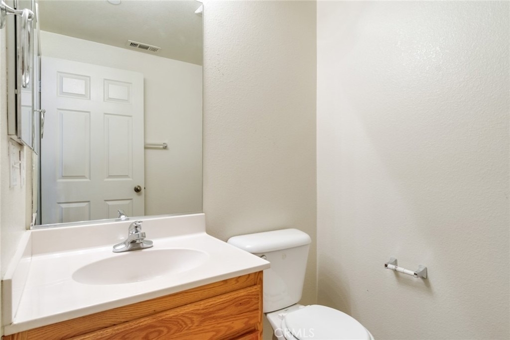 1555 Orange Avenue - Photo 8