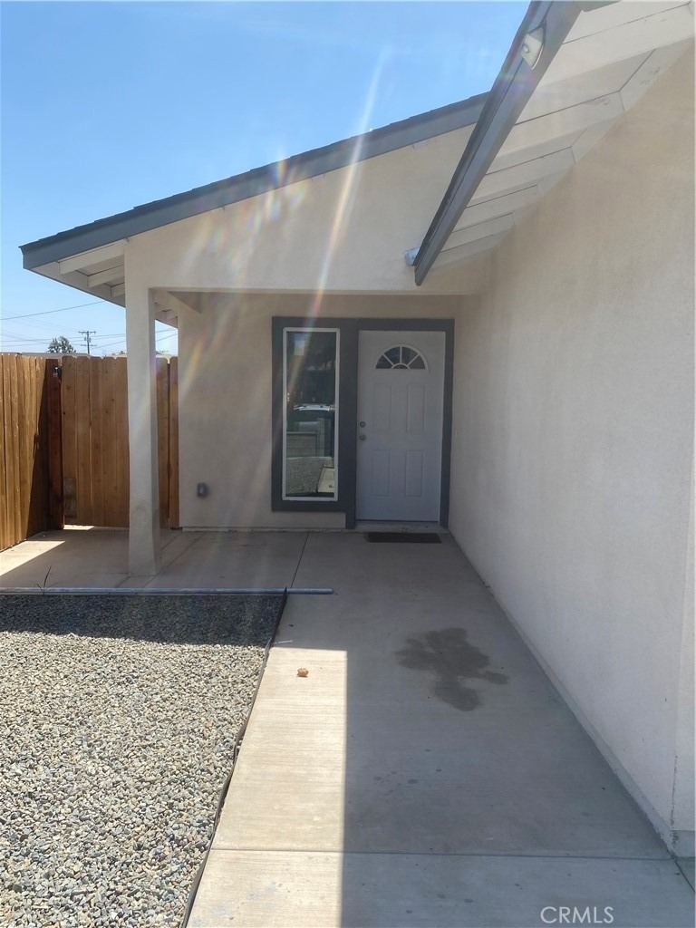 221 7th - Photo 15