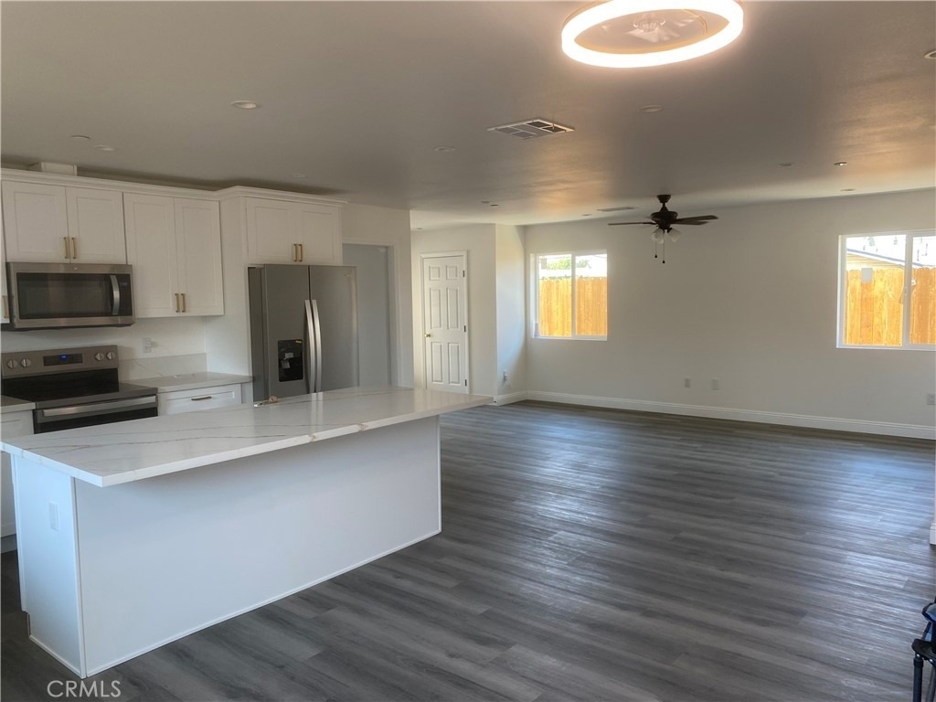 221 7th - Photo 1