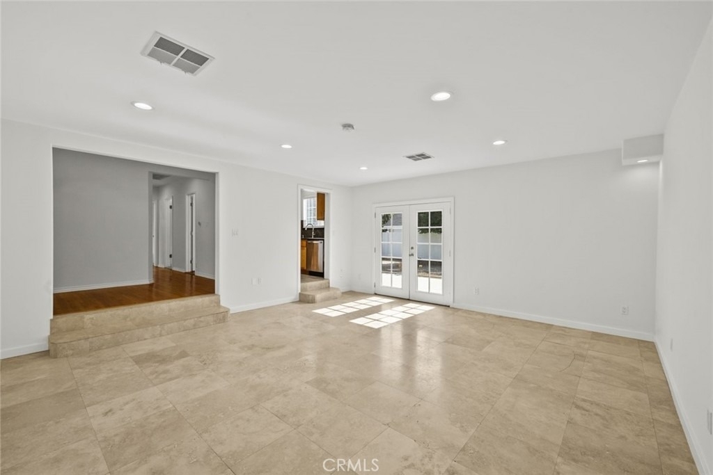 8440 Oakdale Avenue - Photo 6