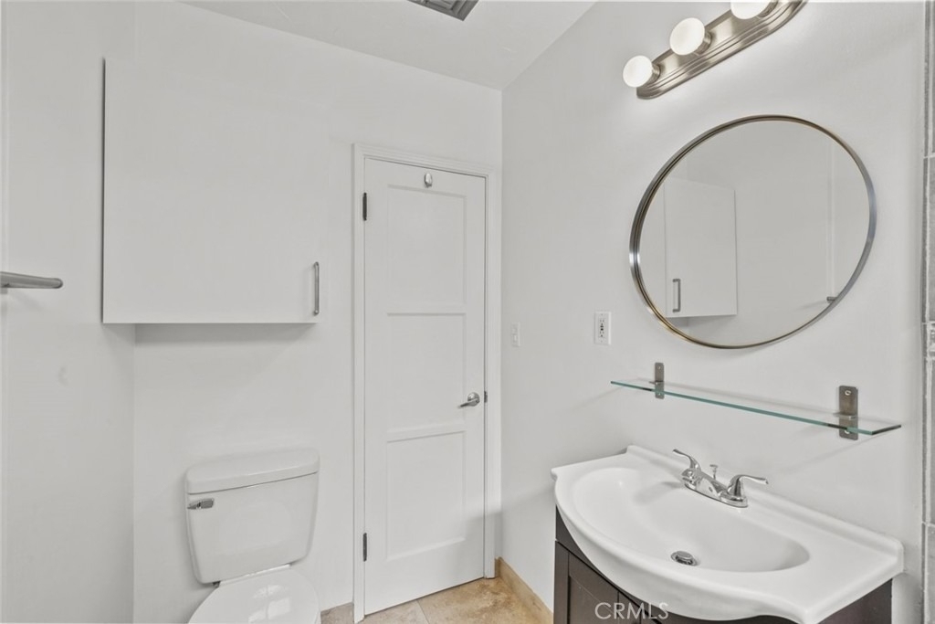 8440 Oakdale Avenue - Photo 23