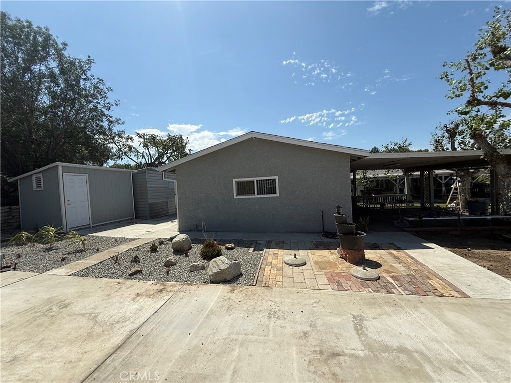 2700 Native - Photo 1