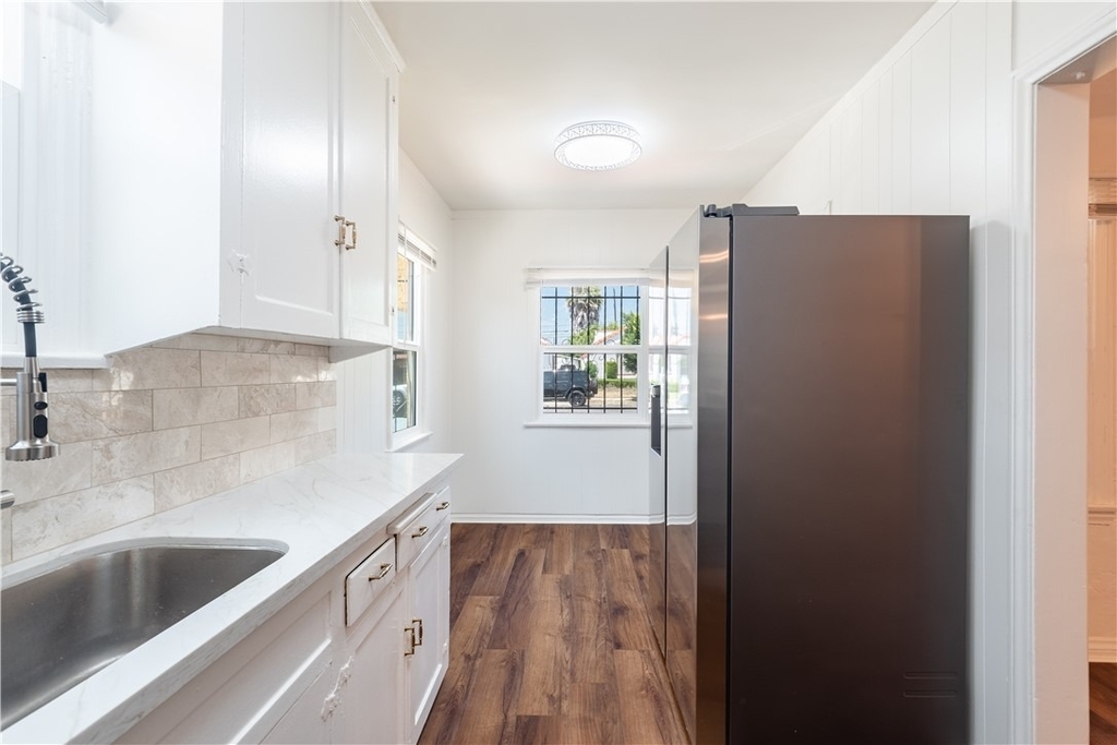 8930 S Hobart Blvd - Photo 8