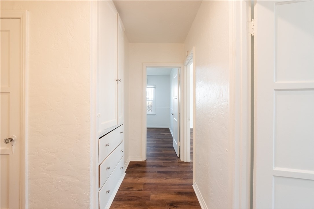 8930 S Hobart Blvd - Photo 22
