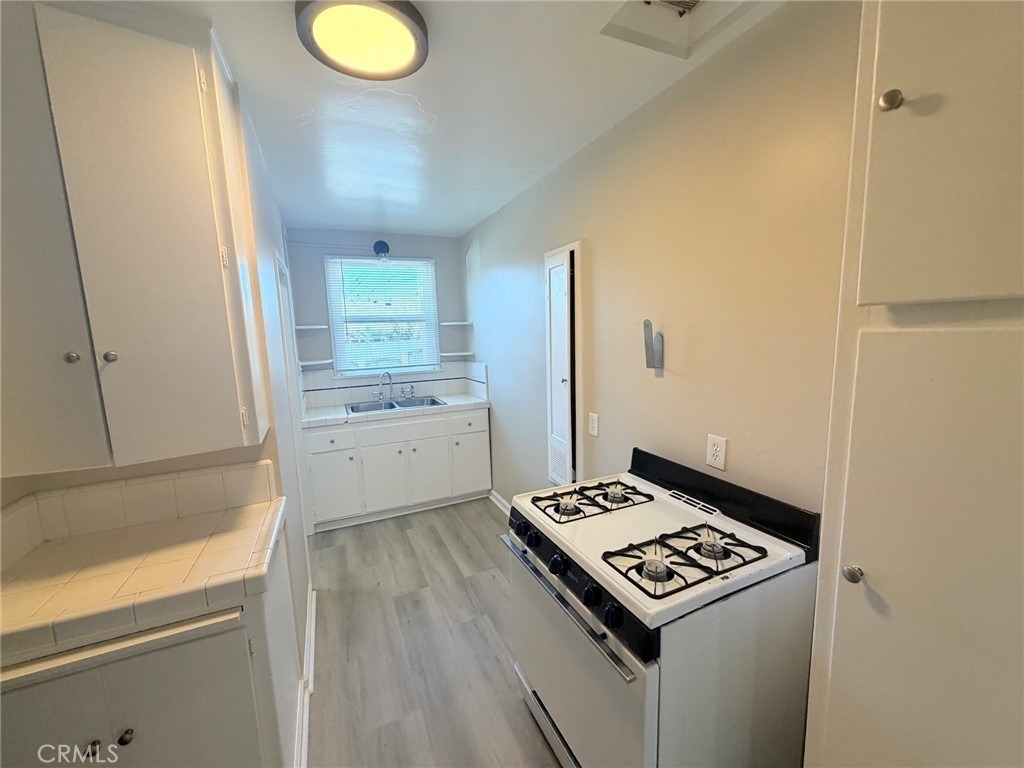 901 N San Gabriel Avenue - Photo 4