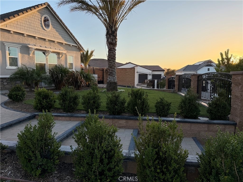 16277 Amberleaf Court - Photo 2