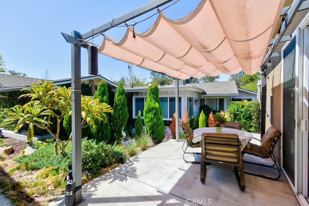 1018 La Presa Drive - Photo 30