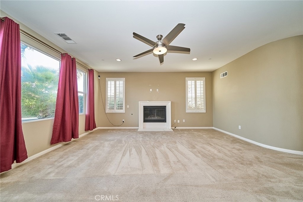 1324 N Macneil Drive - Photo 2