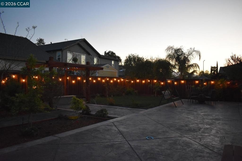 582 Mandevilla Dr - Photo 40