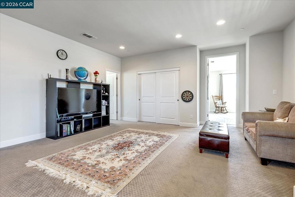 582 Mandevilla Dr - Photo 18