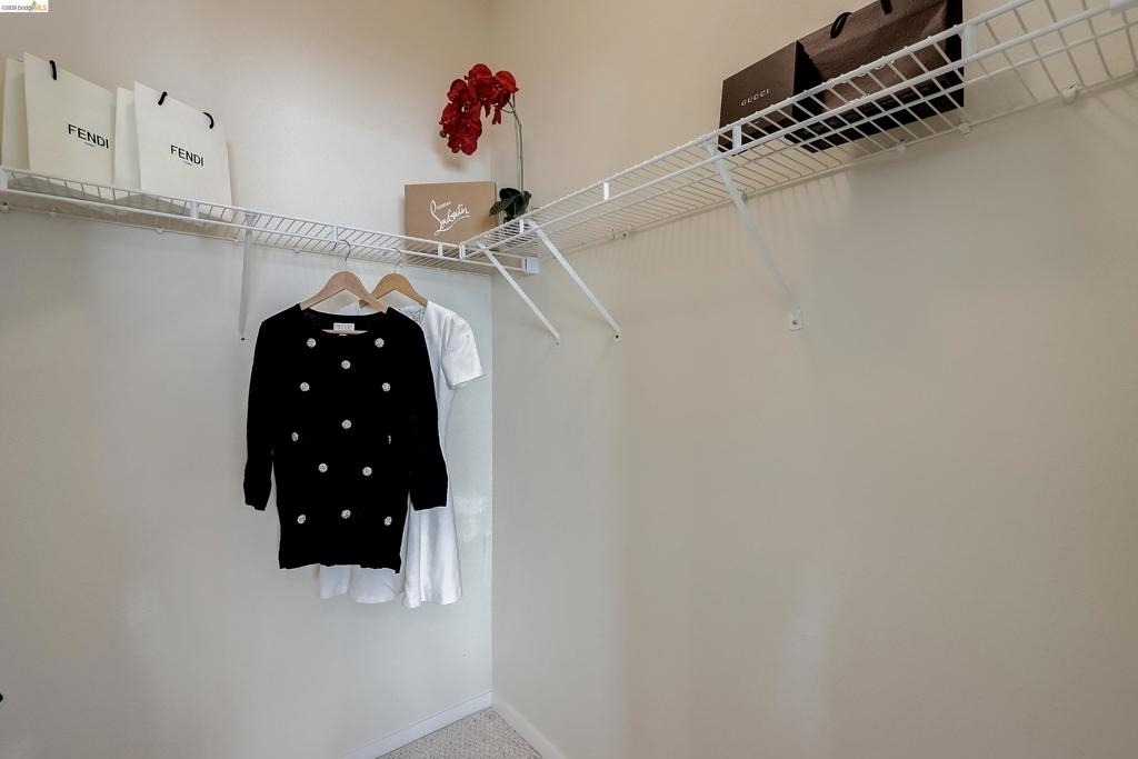 200 Caldecott Ln - Photo 28