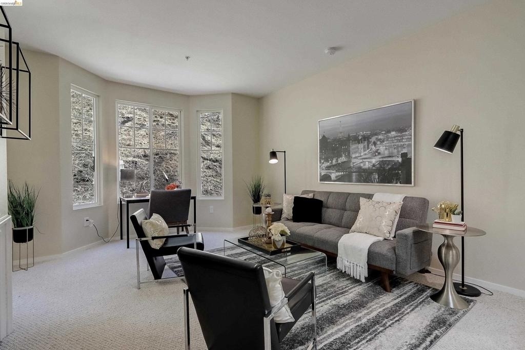 200 Caldecott Ln - Photo 17