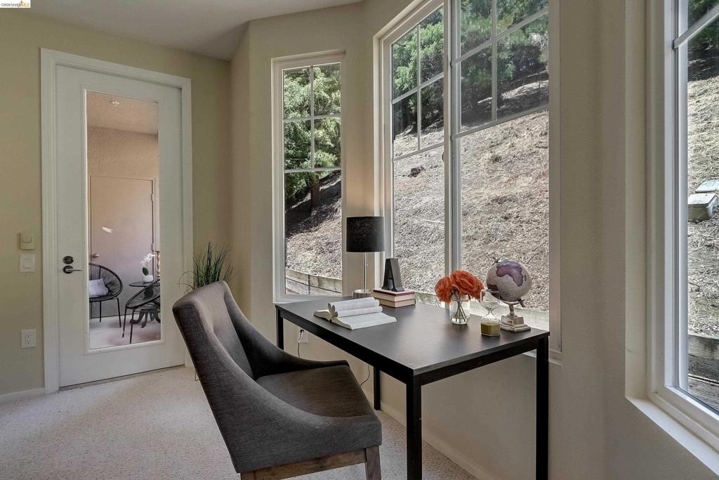 200 Caldecott Ln - Photo 15