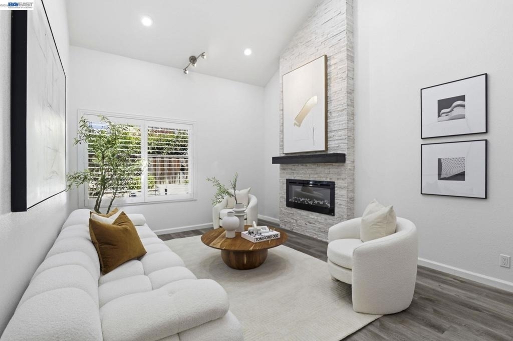4773 Ridgewood Dr - Photo 8