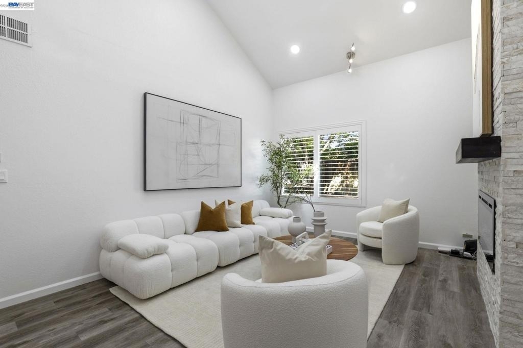 4773 Ridgewood Dr - Photo 5