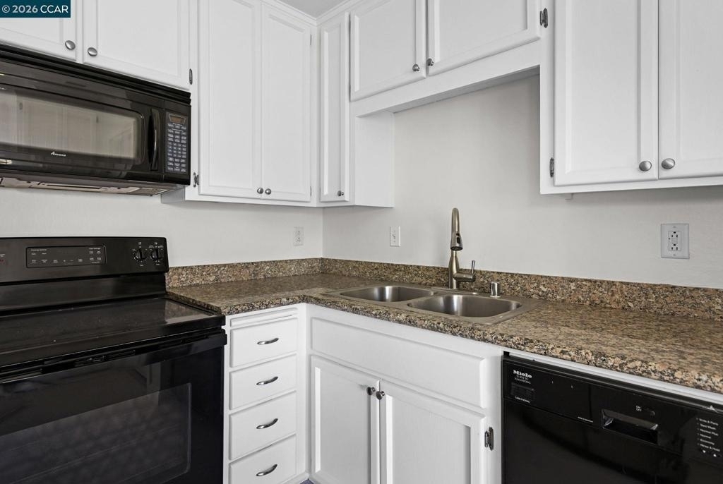 5012 Lakeview Dr. #201 - Photo 12