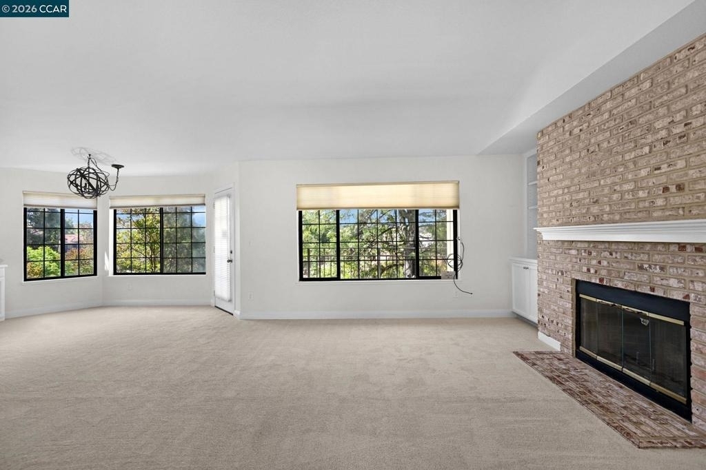 5012 Lakeview Dr. #201 - Photo 1