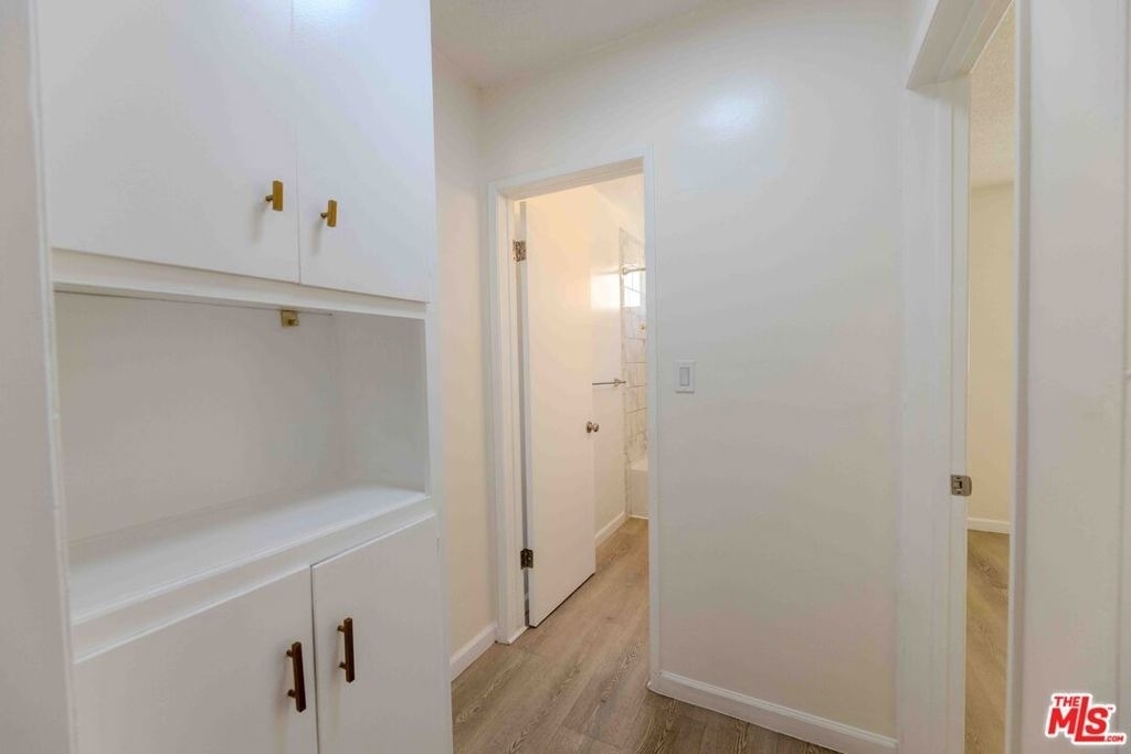 1426 S Orange Grove Avenue - Photo 9