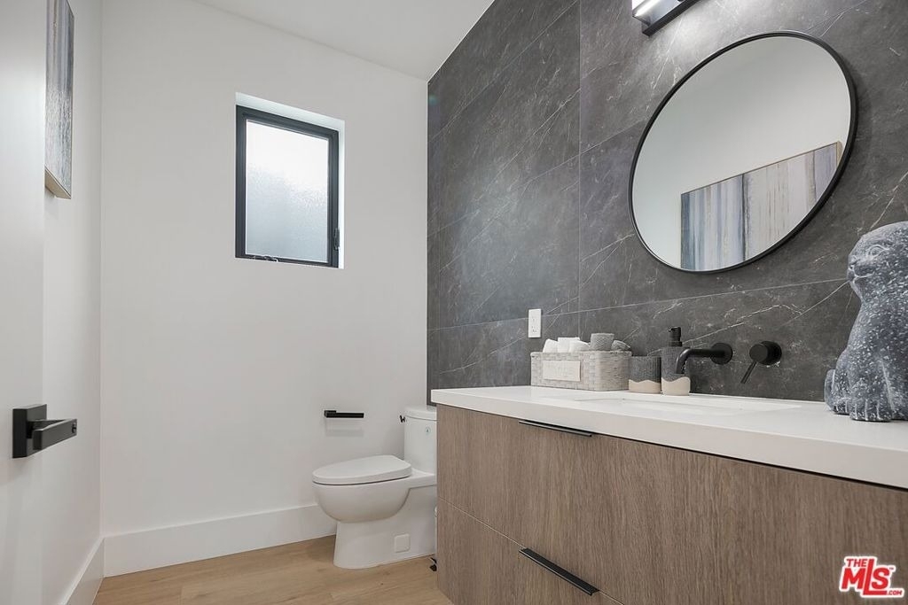 1236 N Spaulding Avenue - Photo 14
