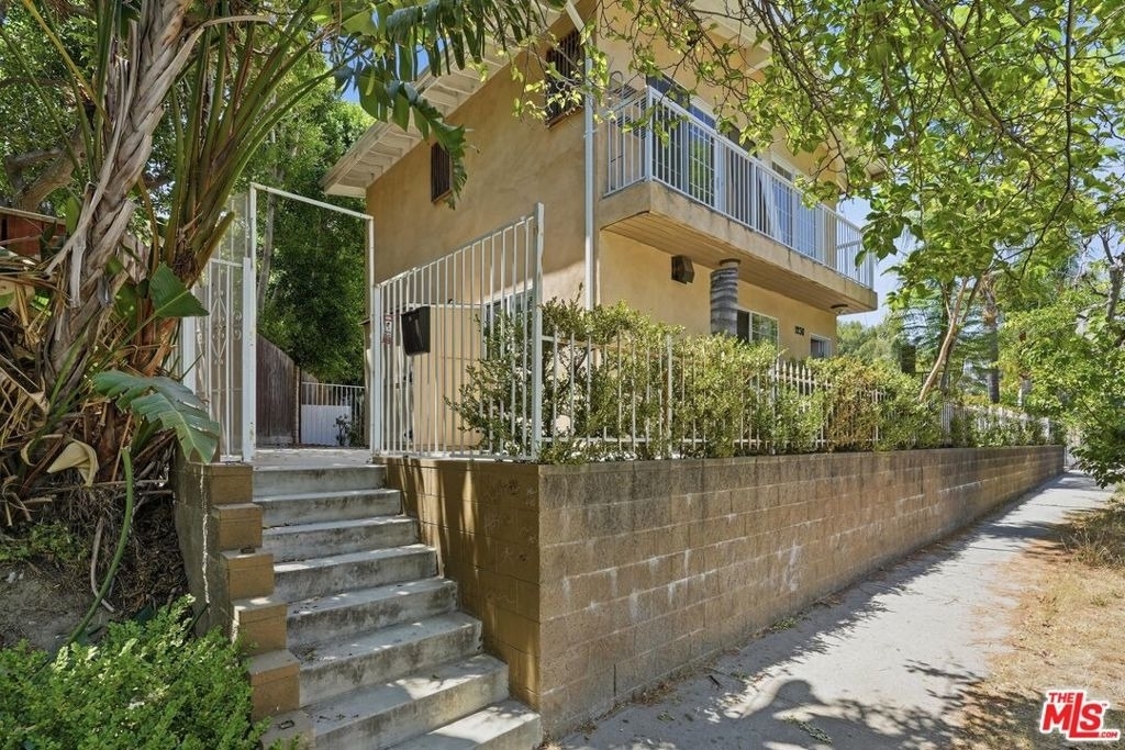 12311 Bradford Place - Photo 1