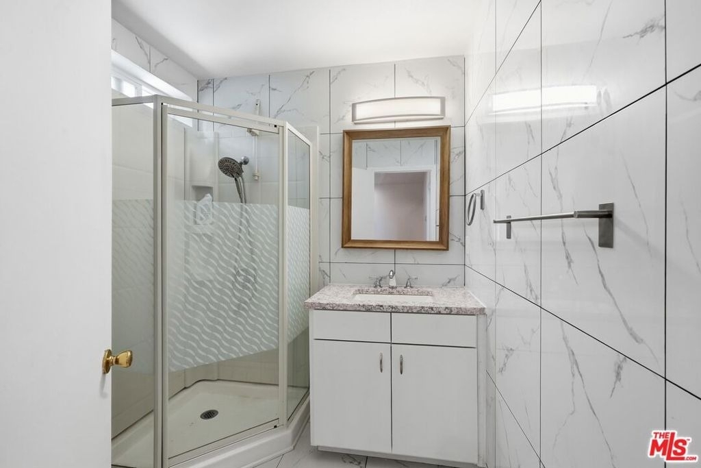 12311 Bradford Place - Photo 17